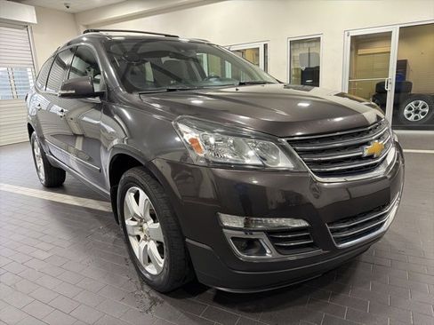 Used 2017 Chevrolet Traverse Premier image 7