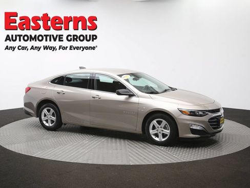 Used 2024 Chevrolet Malibu LS FWD image 46