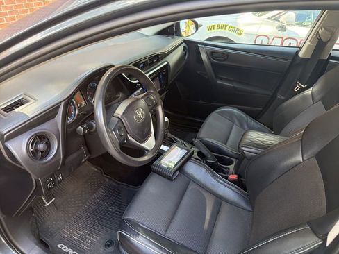 Used 2017 Toyota Corolla L FWD image 9