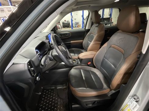 Used 2023 Ford Bronco Sport Outer Banks w/ Tech Package image 17