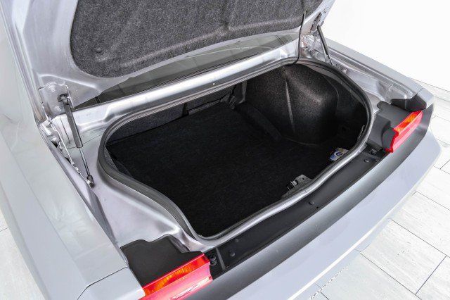 Used 2013 Dodge Challenger R/T RWD image 50