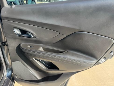 Used 2018 Buick Encore Preferred image 41