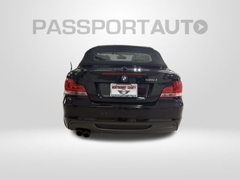 Used 2013 BMW 135i Convertible image 19