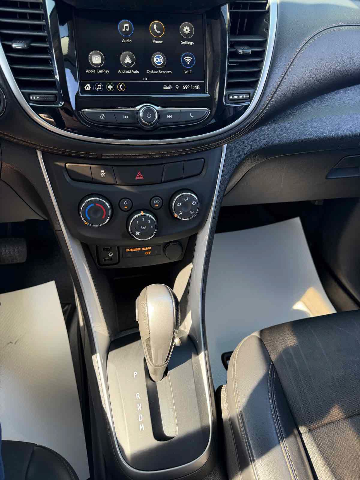 Used 2019 Chevrolet Trax LT w/ LT Convenience Package AWD/4WD image 22
