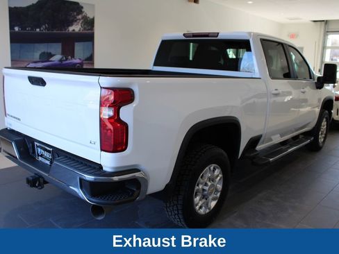 Used 2024 Chevrolet Silverado 2500 LT image 20