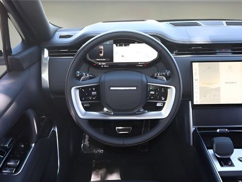 New 2026 Land Rover Range Rover SE AWD/4WD image 14