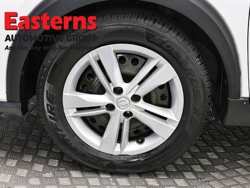 Used 2024 Nissan Kicks S FWD image 30