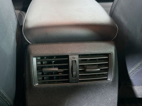 Used 2024 Mitsubishi Outlander SE FWD image 27