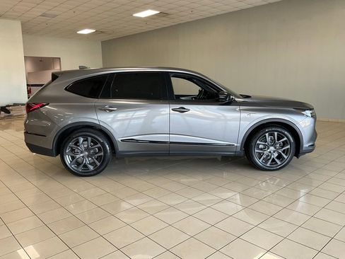 Used 2023 Acura MDX A-Spec image 7