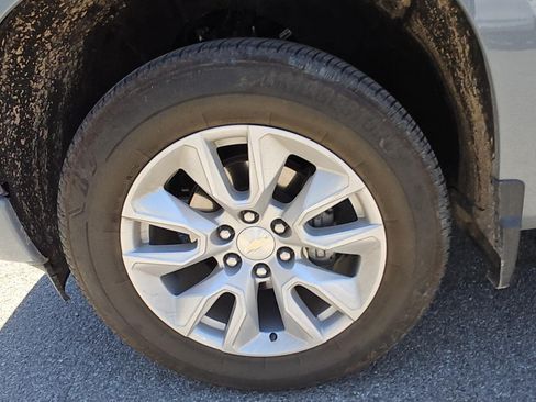 Used 2024 Chevrolet Silverado 1500 Custom RWD image 24