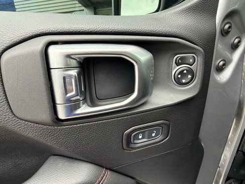 Used 2020 Jeep Wrangler Unlimited Rubicon AWD/4WD image 13