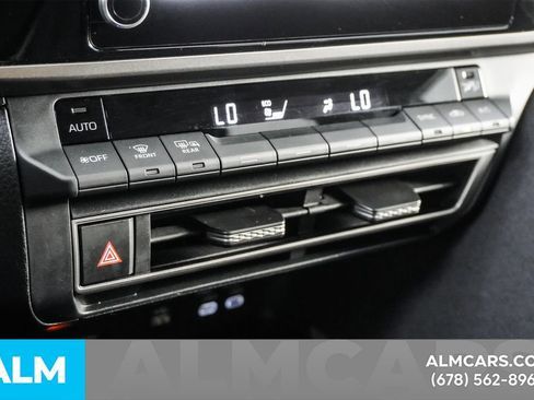 Used 2025 Toyota Camry LE image 36