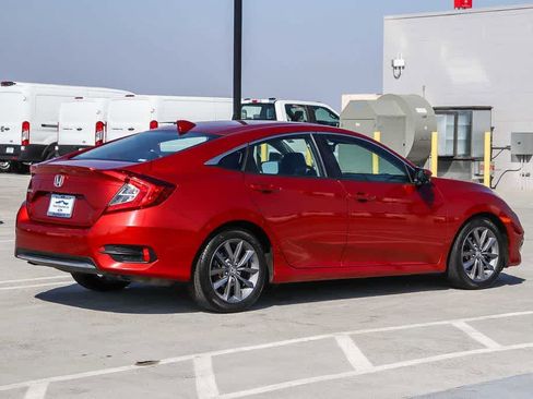 Used 2019 Honda Civic EX-L image 4