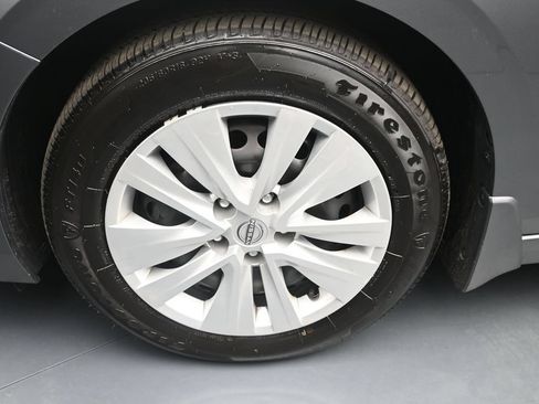 Certified 2025 Nissan Sentra S FWD image 14