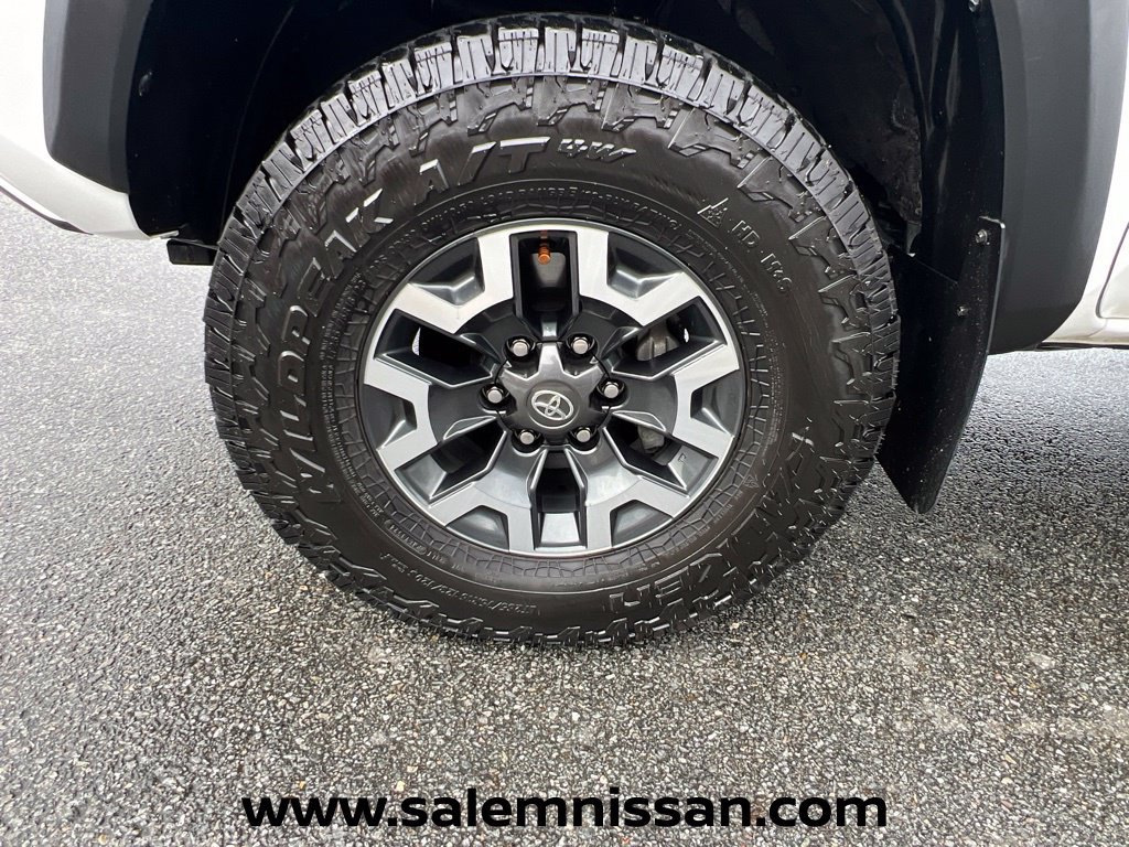 Used 2023 Toyota Tacoma TRD Off-Road AWD/4WD image 28