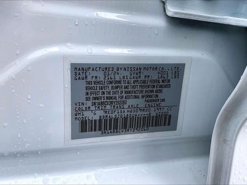 Certified 2024 Nissan Sentra SV FWD image 32