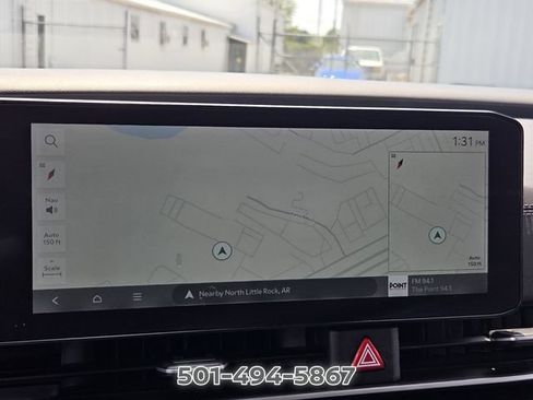 Used 2025 Kia Carnival FWD image 18