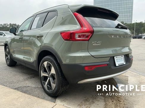 Certified 2024 Volvo XC40 B5 Core AWD/4WD image 9