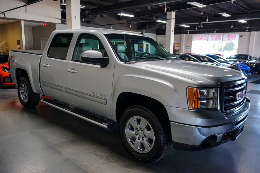 Used 2012 GMC Sierra 1500 SLT w/ SLT Convenience Package AWD/4WD image 4