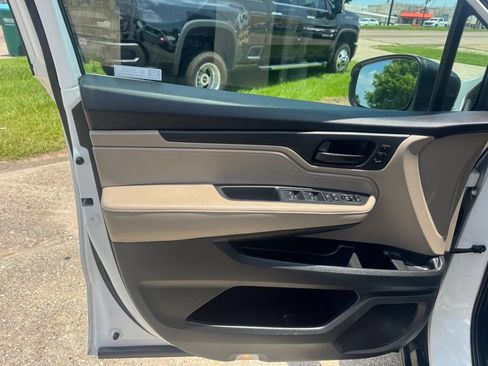 Used 2021 Honda Odyssey EX-L image 8