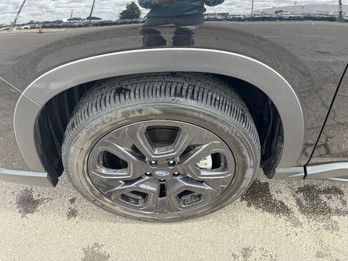 Certified 2023 Subaru Ascent Onyx Edition AWD/4WD image 7
