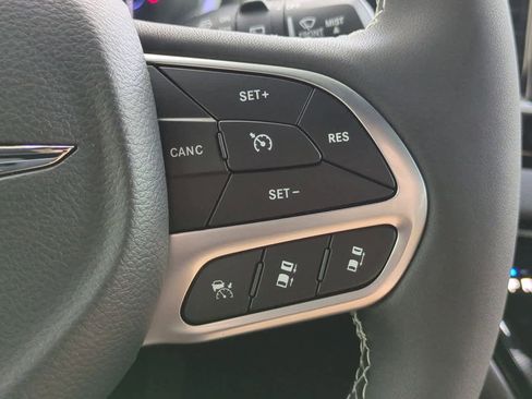 New 2026 Chrysler Voyager LX image 25