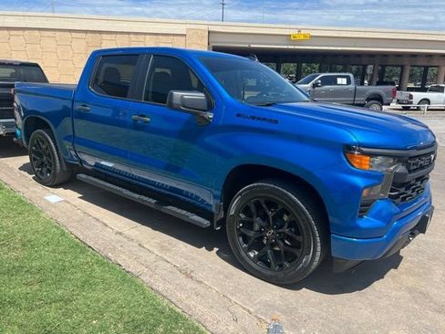 Used 2024 Chevrolet Silverado 1500 Custom RWD image 1