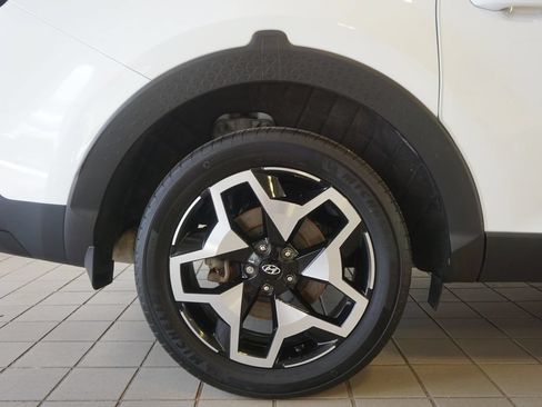 Used 2024 Hyundai Santa Cruz Limited AWD/4WD image 34
