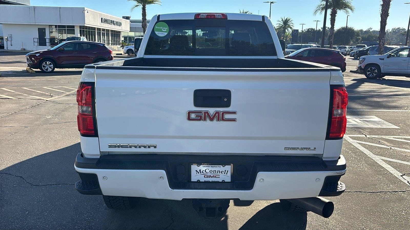 Used 2016 GMC Sierra 2500 Denali w/ Duramax Plus Package AWD/4WD image 6