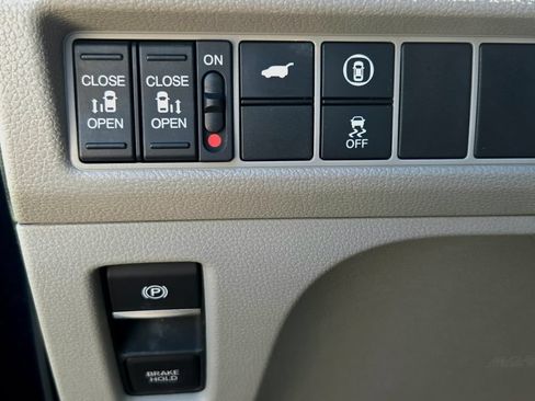 Used 2023 Honda Odyssey EX-L image 33
