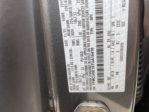 New 2026 Ford Escape SE image 36