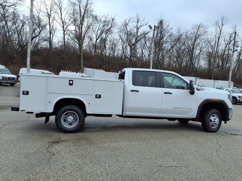 New 2026 GMC Sierra 3500 Pro w/ Convenience Package AWD/4WD image 22