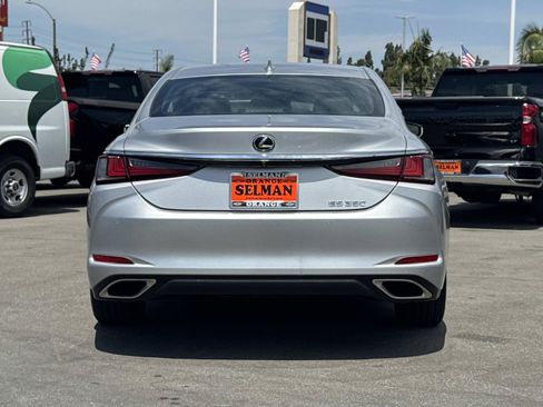 Used 2020 Lexus ES 350 w/ Accessory Package FWD image 6