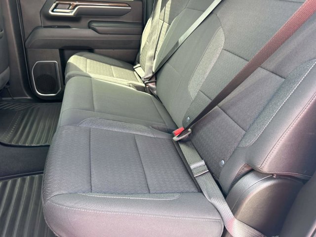 Used 2025 Chevrolet Silverado 2500 LT w/ Convenience Package AWD/4WD image 21