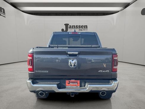Used 2022 RAM 1500 Laramie AWD/4WD image 3