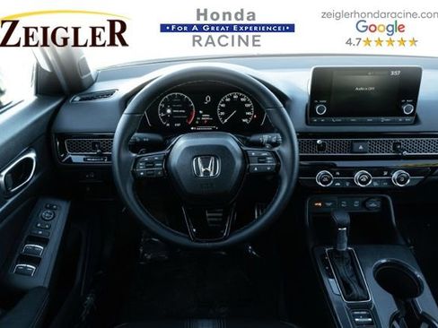 Used 2025 Honda Civic Sport image 13