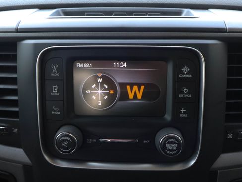 Used 2018 RAM 2500 Tradesman w/ Chrome Appearance Group AWD/4WD image 24