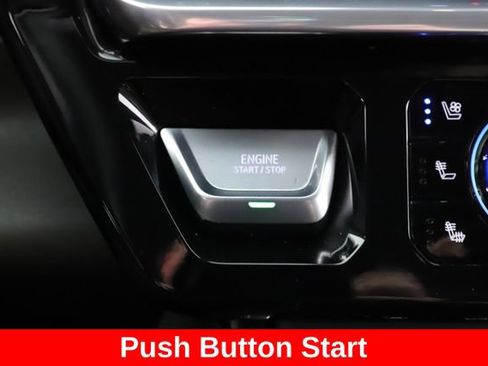 Used 2023 GMC Sierra 1500 Denali w/ Technology Package AWD/4WD image 24