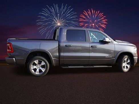 Certified 2022 RAM 1500 Laramie AWD/4WD image 4