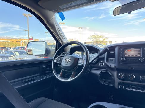 Used 2020 RAM 4500 Tradesman w/ Chrome Appearance Group image 36