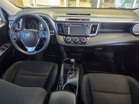Used 2018 Toyota RAV4 LE w/ All Weather Liner Package AWD/4WD image 27