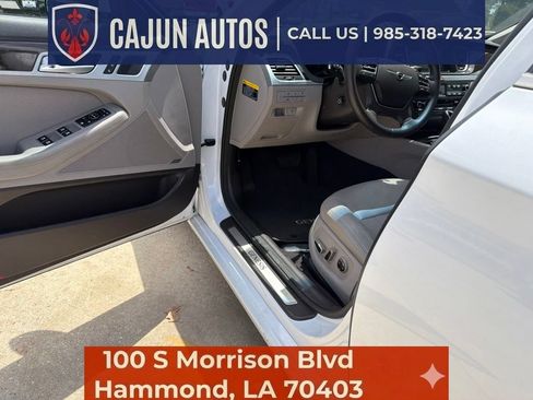 Used 2017 Genesis G80 3.8 w/ Option Group 02 RWD image 25