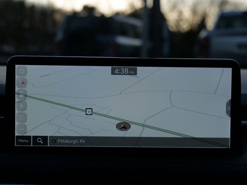 Used 2023 Genesis G70 2.0T image 23