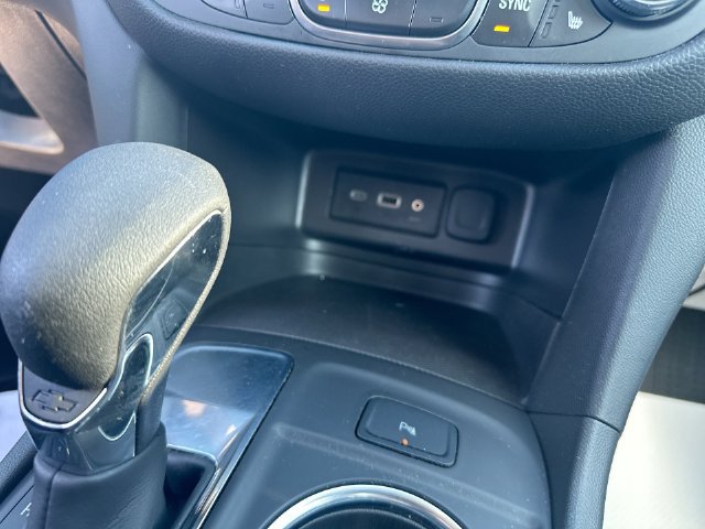 Used 2024 Chevrolet Equinox LT w/ LPO, Floor Liner Package FWD image 48