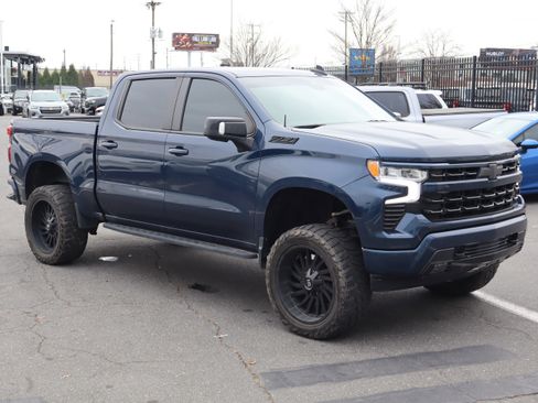 Used 2022 Chevrolet Silverado 1500 RST w/ Convenience Package II image 13