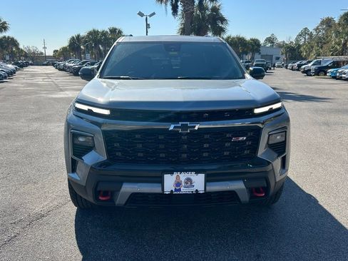 New 2026 Chevrolet Traverse Z71 w/ Enhanced Driving Package AWD/4WD image 3