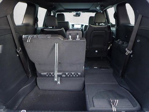 New 2026 Chrysler Pacifica Limited w/ S Appearance Package image 8