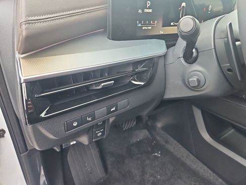 New 2026 Nissan Murano Platinum w/ Cargo Package image 16