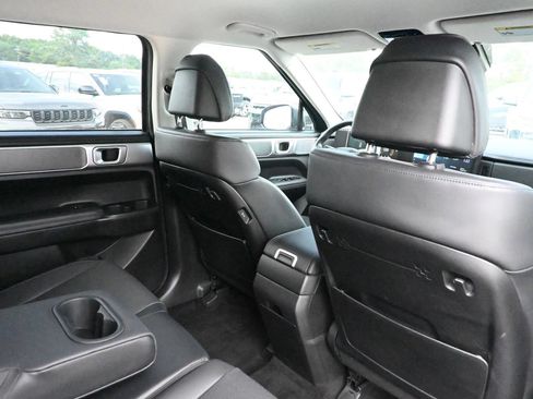 Used 2026 Hyundai Santa Fe SEL FWD image 29