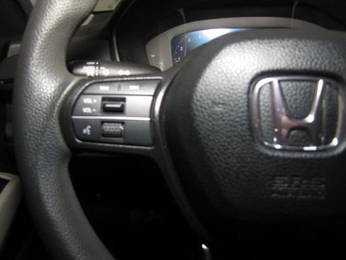 Certified 2023 Honda Accord LX image 5